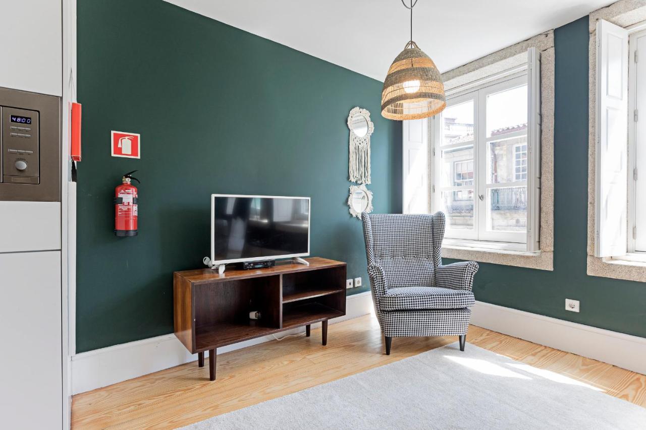 Loios 66 By Lovelystay Porto Bagian luar foto